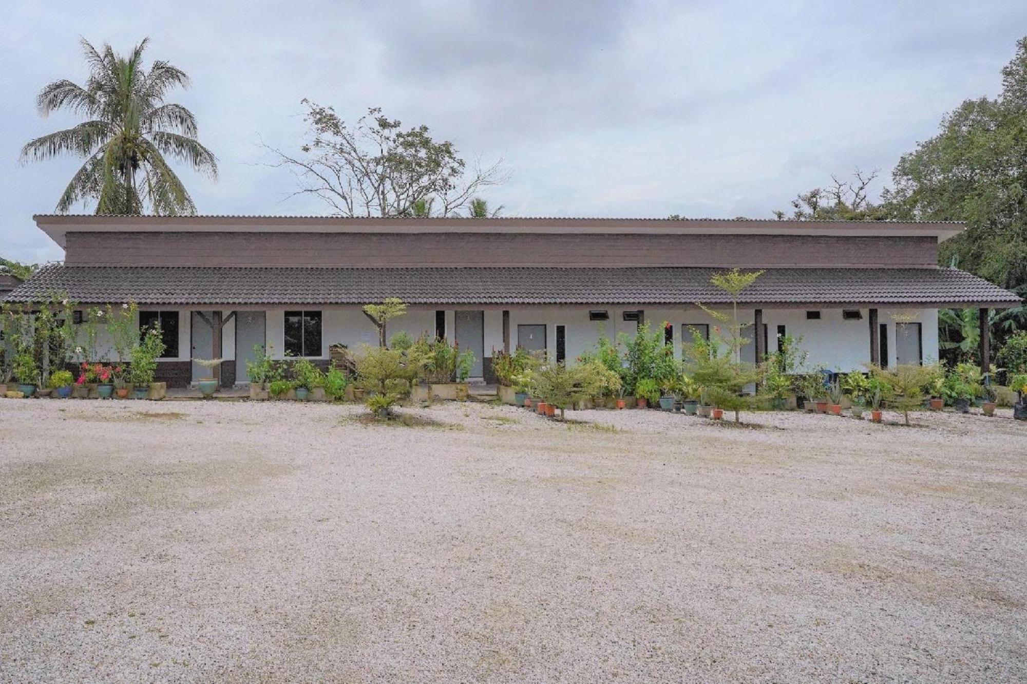 Capital O 90168 Serambi Pelangi Chalet تشانغلن المظهر الخارجي الصورة