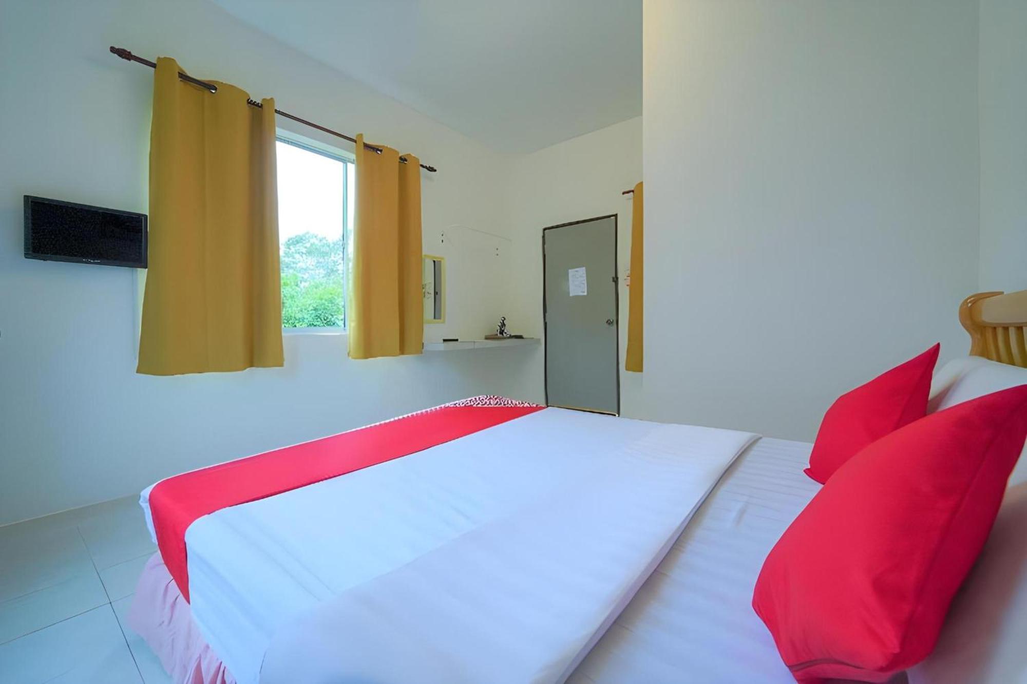 Capital O 90168 Serambi Pelangi Chalet تشانغلن المظهر الخارجي الصورة